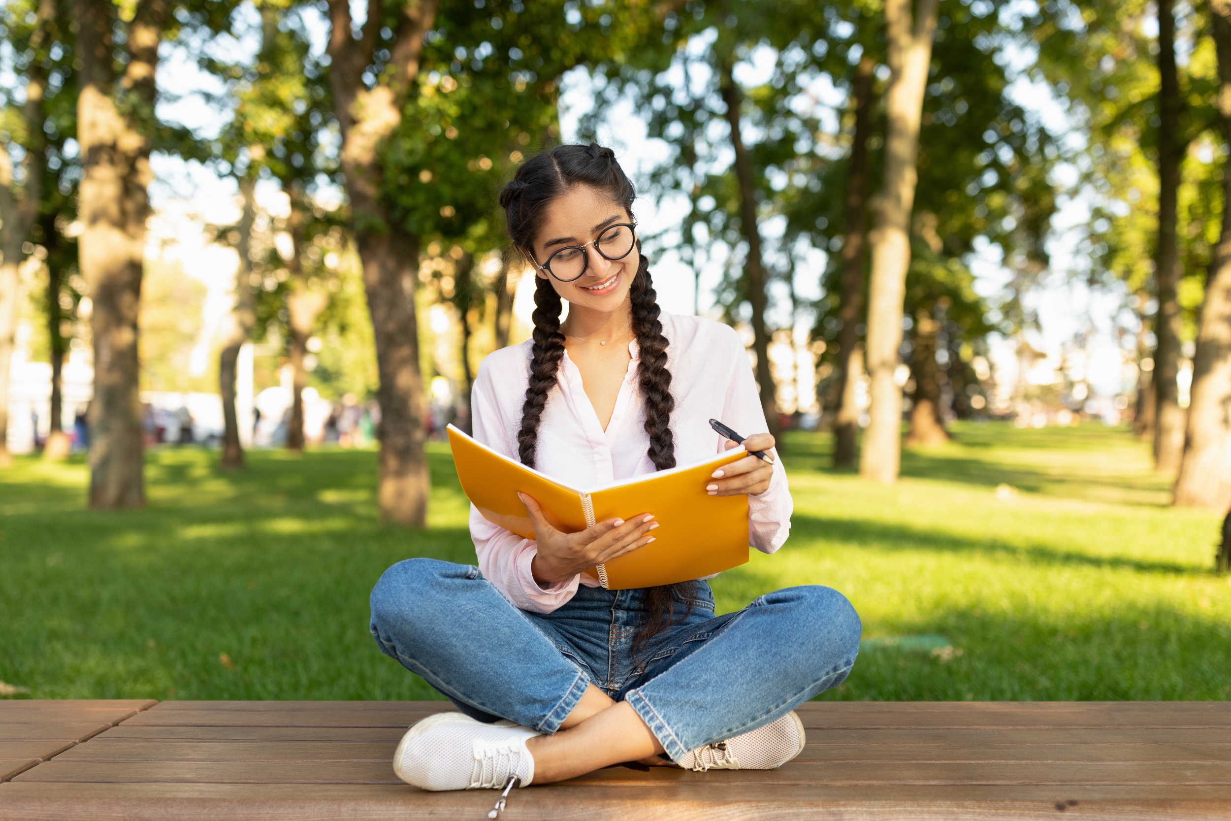 The Art of Storytelling: Turn Personal Experiences into Powerful Stories